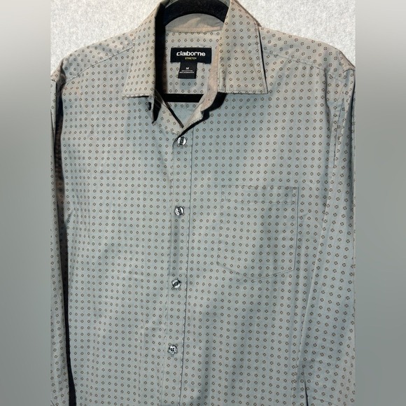 Medium Men's Light Grey Long Sleeve Button Down Work Shirt Claiborne - Picture 9 of 9
